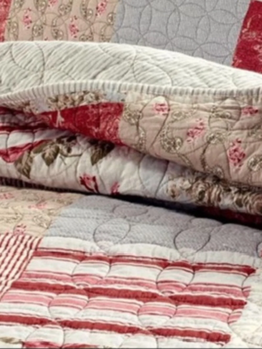 Martha Stewart Collection for Macy’s Farmhouse Patchwork Quilt ~ Queen~